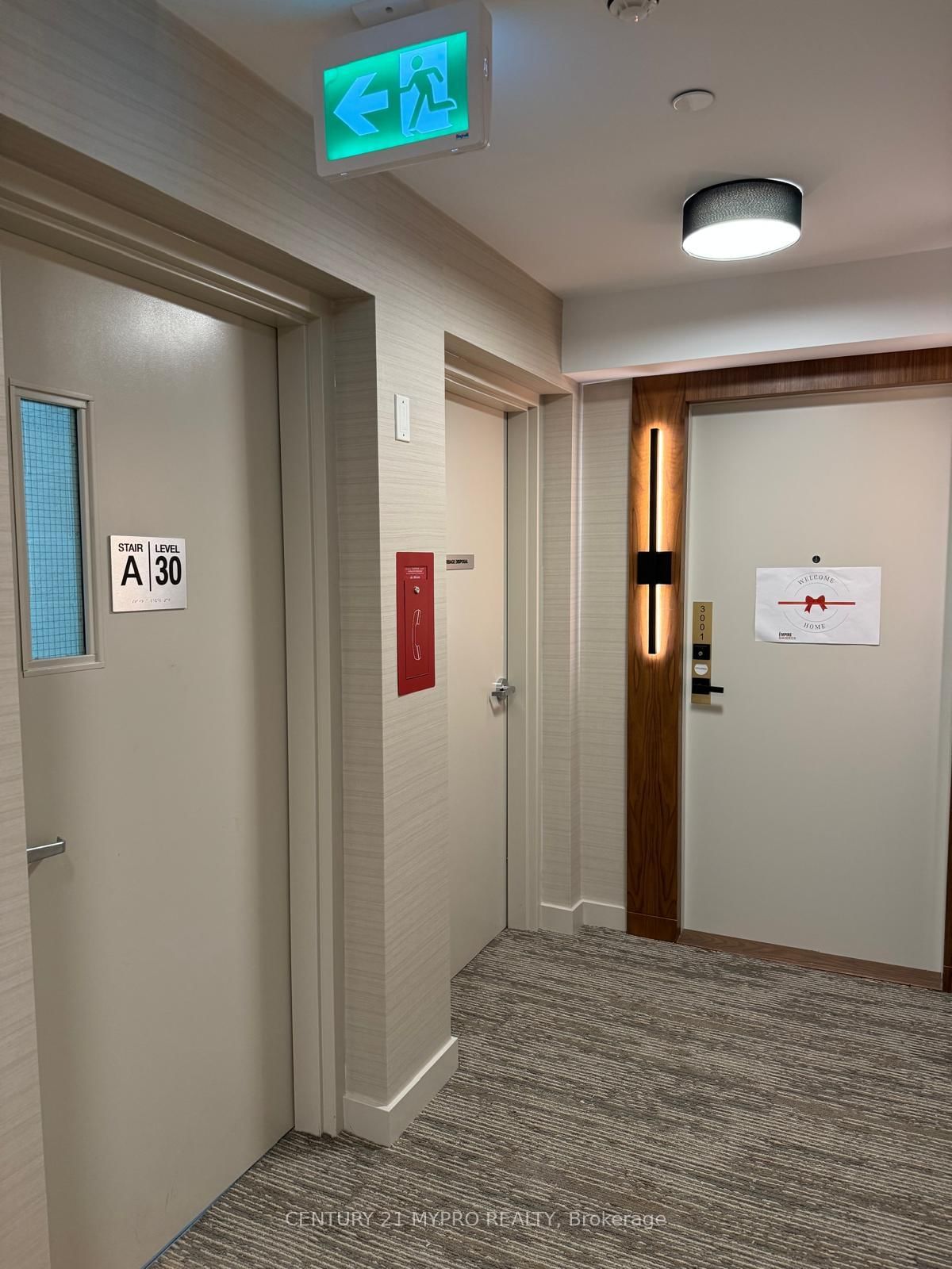 327 King Street W, Unit 3001 - Photo 13