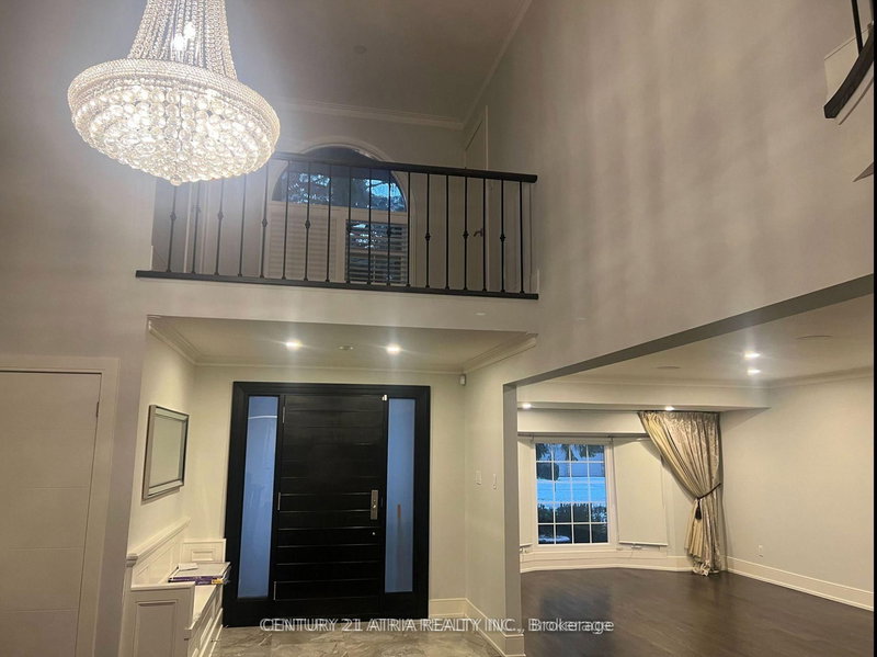 6 Brandy Crt, Toronto, M3B 3L3 | Image 3