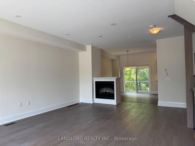 47 Kenneth Wood Crescent
