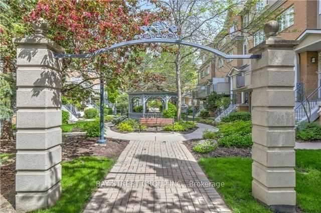 1636 - 28 Sommerset Way