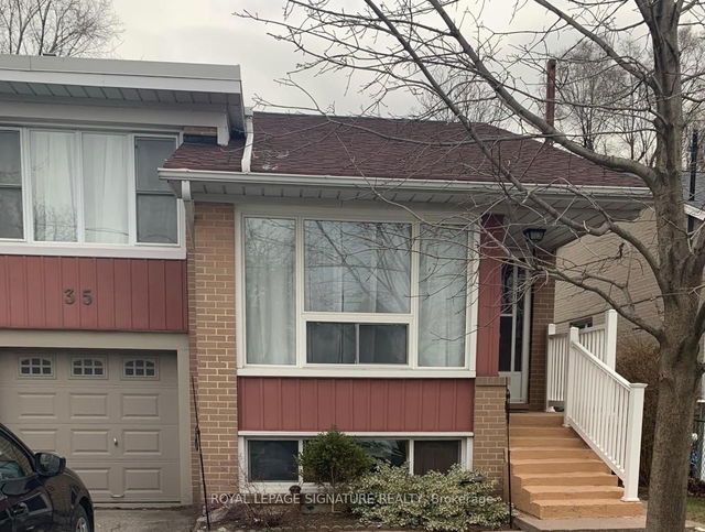 Upper - 35 Baltray Crescent
