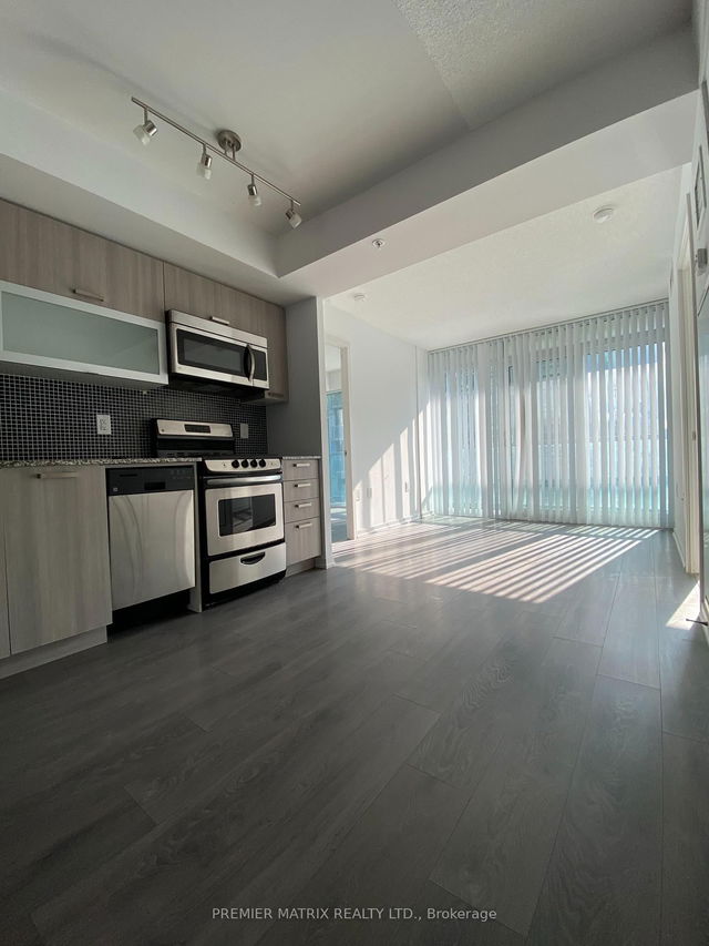 1115W - 36 Lisgar Street