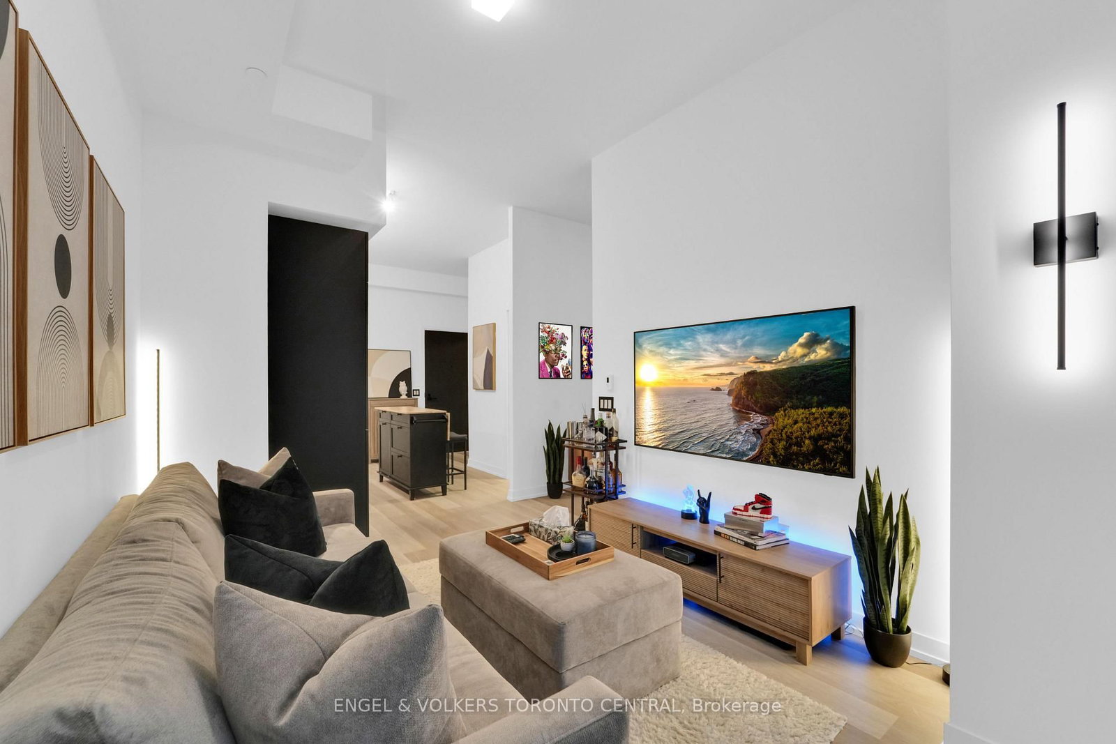 28 Eastern Avenue, Unit 601 - Photo 4