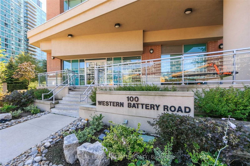 UPH6 - 100 Western Battery Rd, Toronto, M6K 3S2 | Image 3