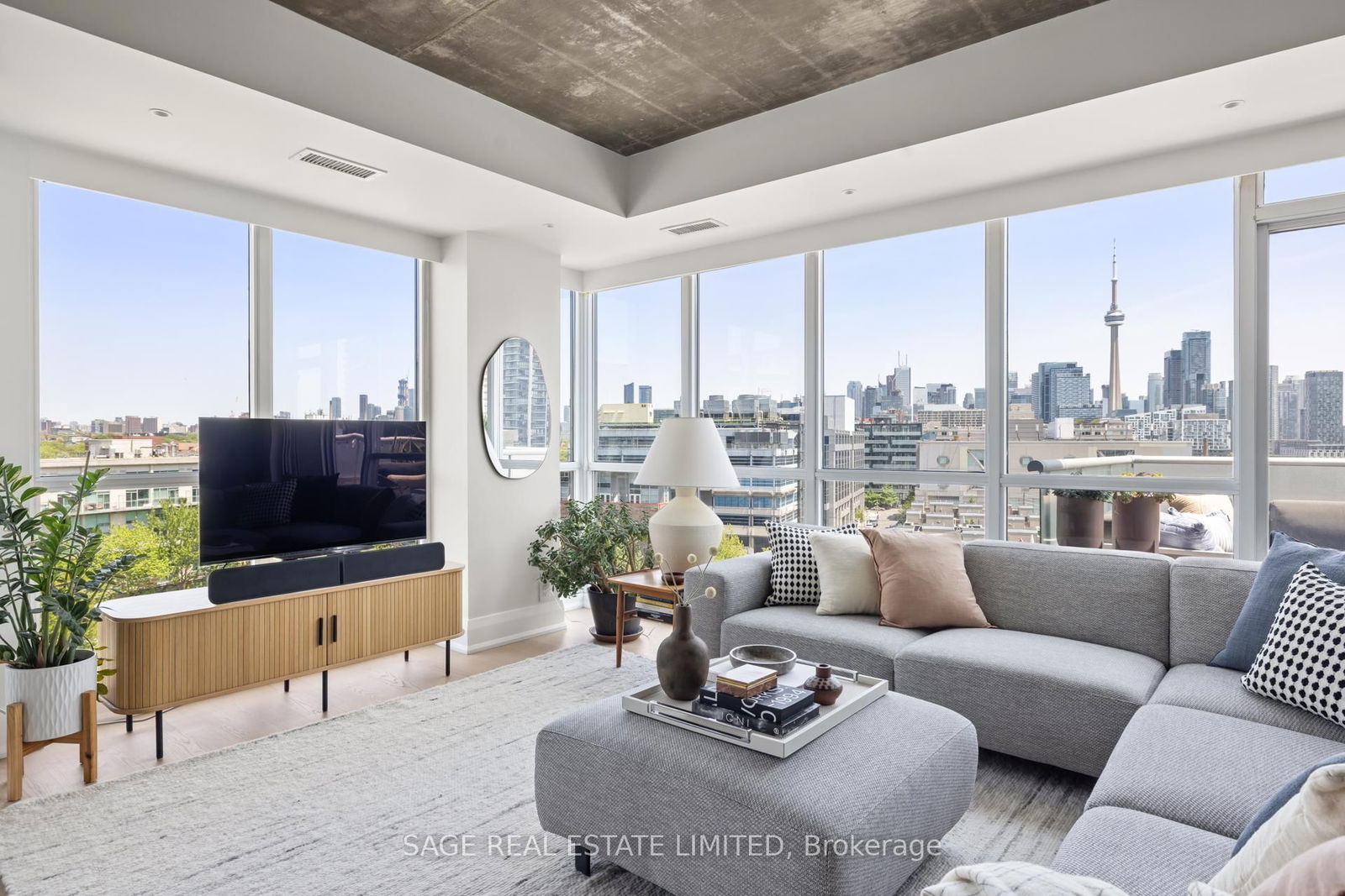 Condo for sale at 912-1 Shaw Street, Toronto, Ontario, M6K 0A1 - Niagara - MLS: C12269991