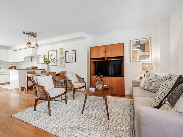 463 Melita Crescent
