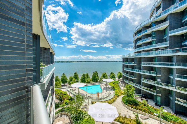 612 - 1 Edgewater Drive