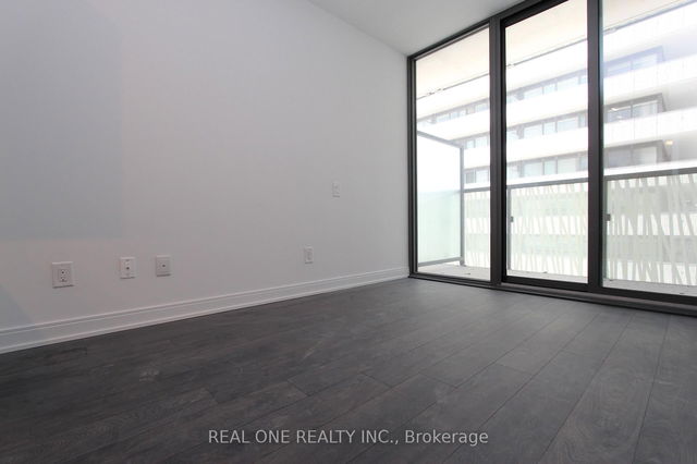1010 - 50 Charles Street E