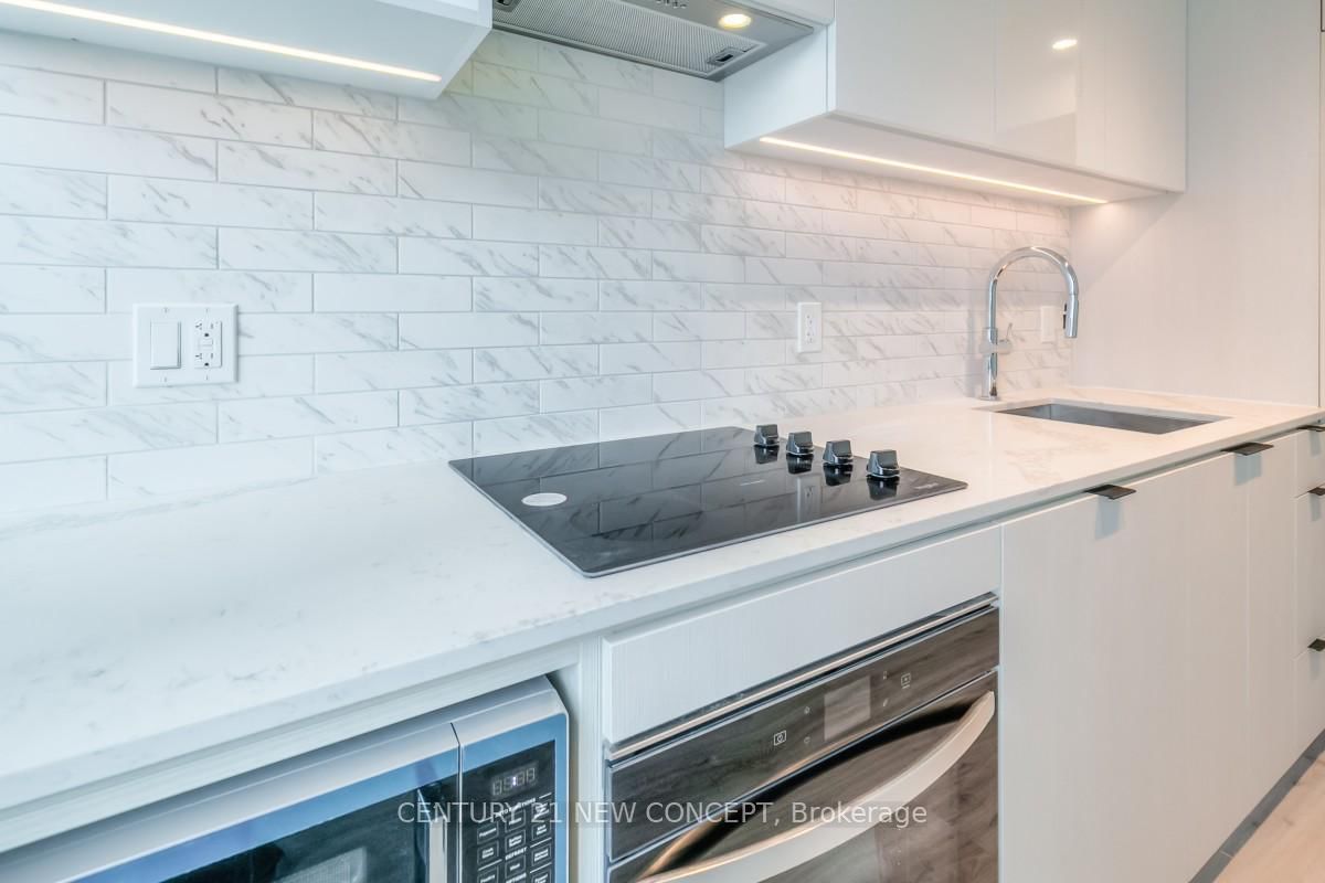 252 Church Street, Unit 1507 - Photo 9