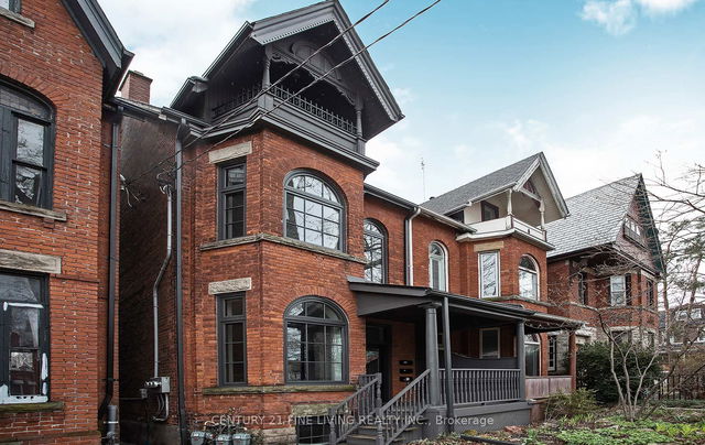2nd/3rd - 64 Lakeview Avenue
