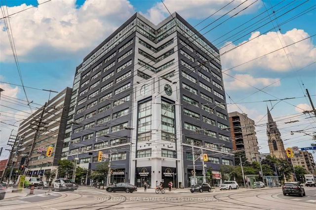 PH13 - 700 King Street W