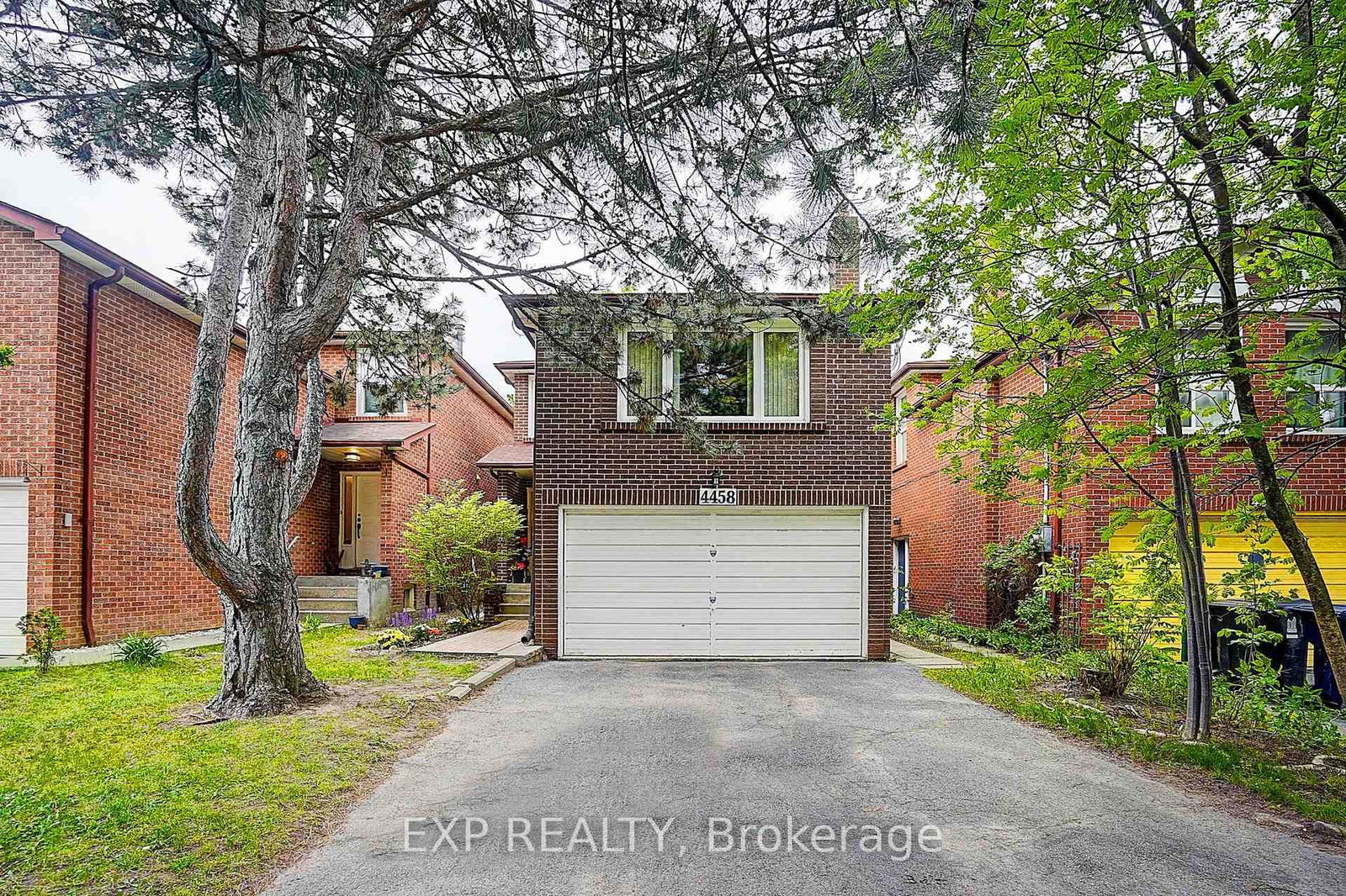 Detached House for sale at 4458 Bathurst Street, Toronto, Ontario, M3H 3S2 - Bathurst Manor - MLS: C12272849