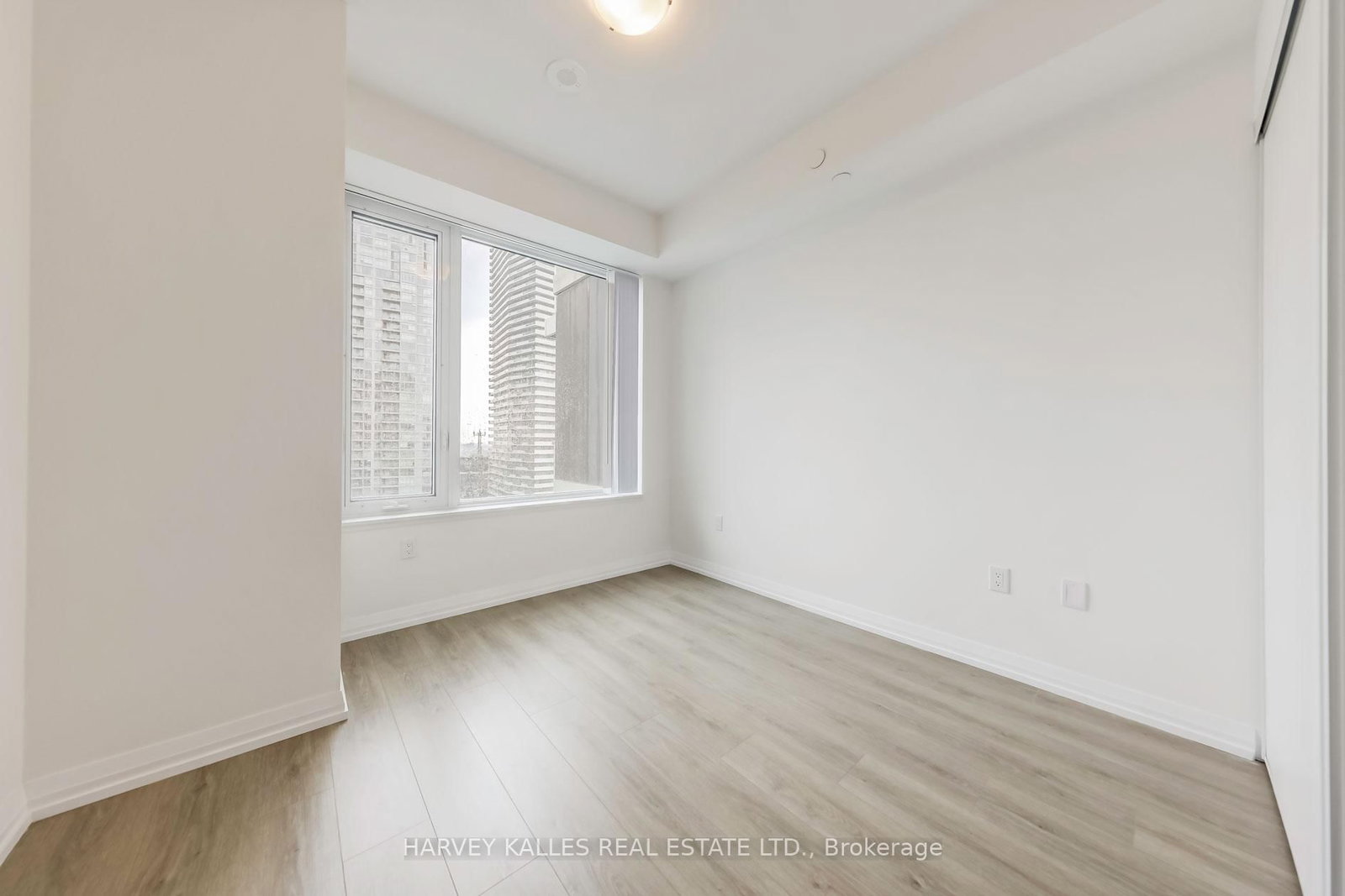 50 Dunfield Avenue, Unit 2715 - Photo 16