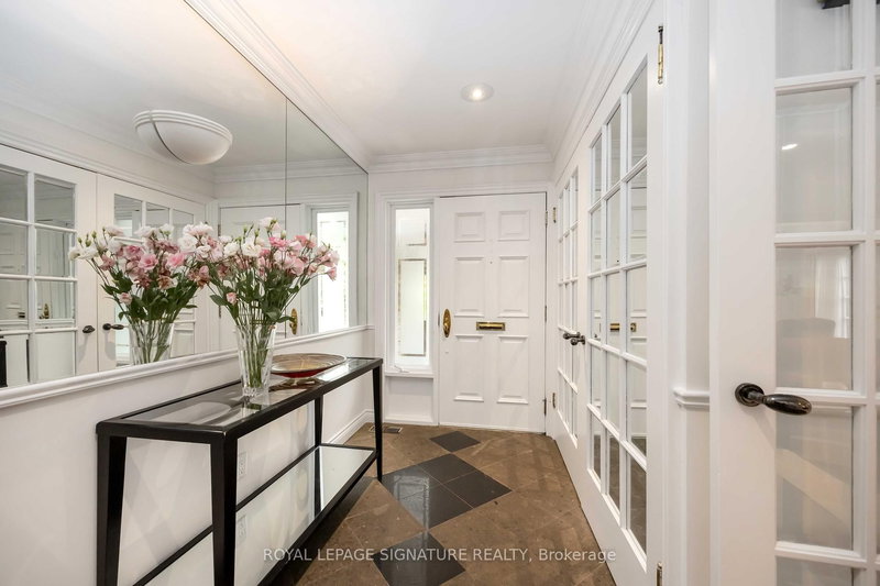 25 Harlington Rd, Toronto, M3B 3G3 | Image 2