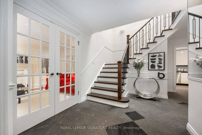 25 Harlington Rd, Toronto, M3B 3G3 | Image 3