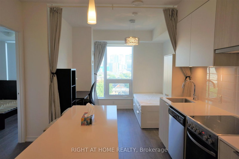 909 - 203 College St, Toronto, M5T 1P9 | Image 2