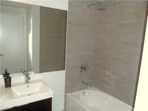 478 King Street W, Unit 1101 - Photo 11