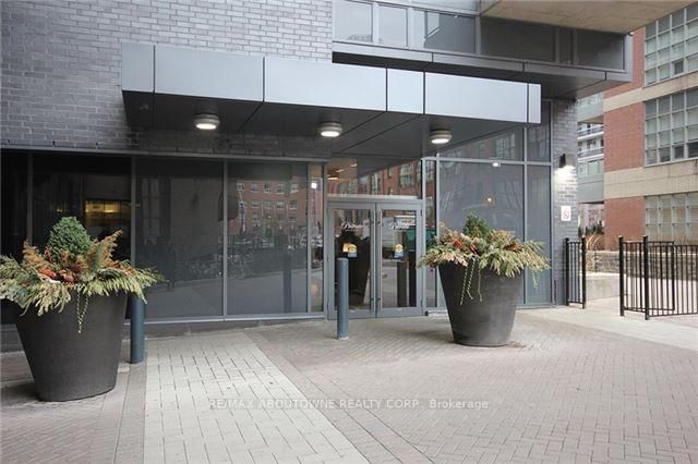 478 King Street W, Unit 1101 - Photo 20