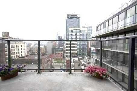 478 King Street W, Unit 1101 - Photo 4