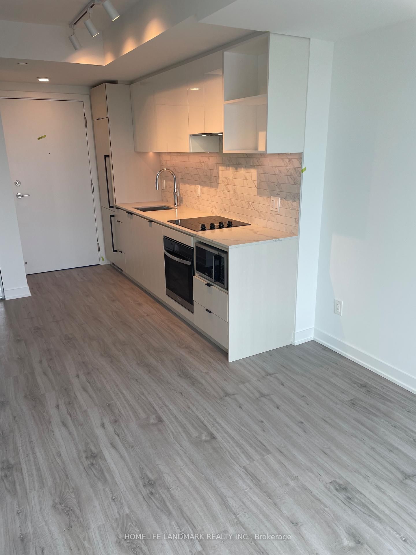 252 Church Street, Unit 5317 - Photo 4