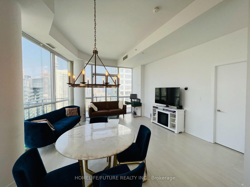 PH03 - 20 Bruyeres Mews, Toronto, M5V 0G8 | Image 2