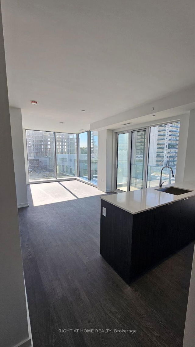 N438 - 7 Golden Lion Heights Heights