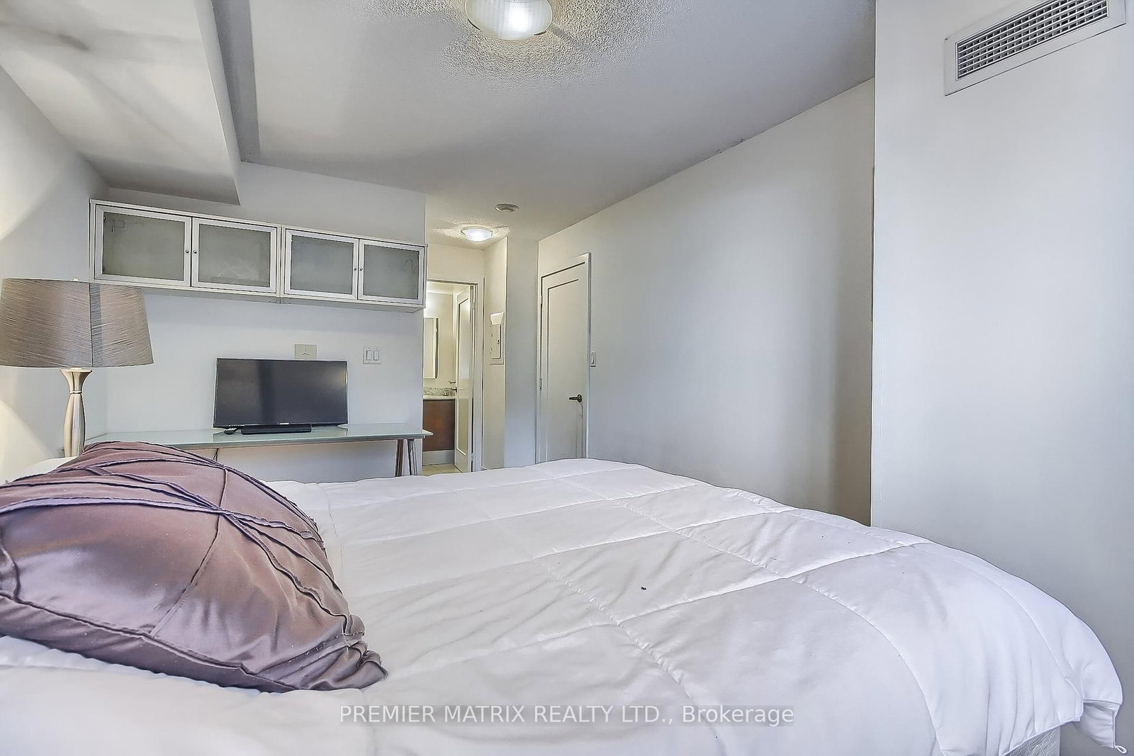 20 Blue Jays Way, Unit 222 - Photo 14