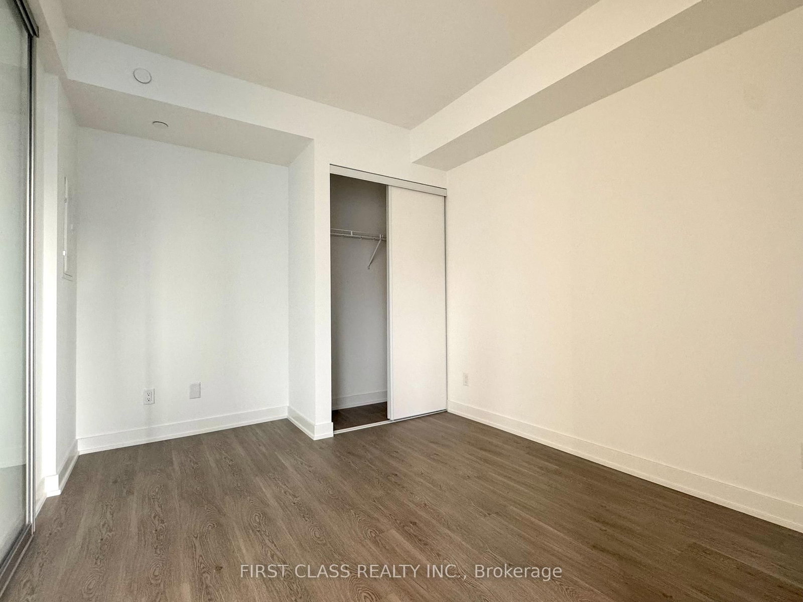 8 Wellesley Street W, Unit 5005 - Photo 5