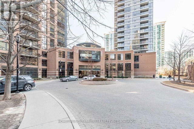 809 - 23 Sheppard Avenue E