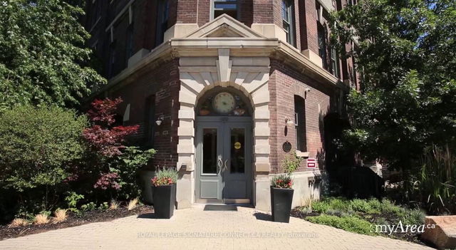 406 - 183 Dovercourt Road