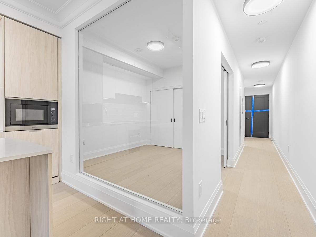 123 Portland Street, Unit 705 - Photo 11