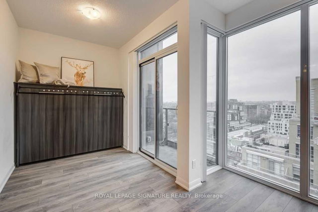 PH101 - 435 Richmond Street W