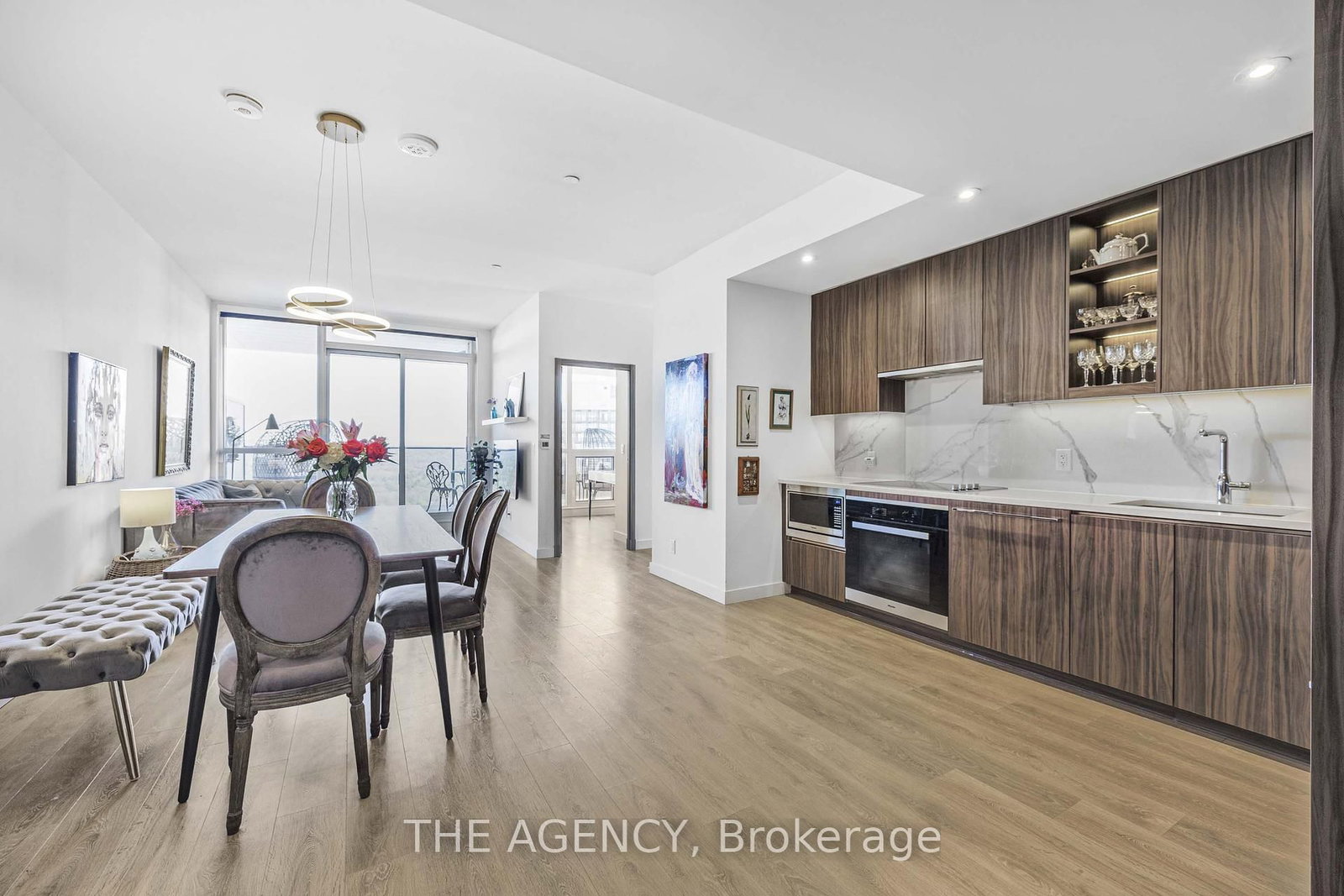 27 McMahon Drive, Unit 3308 - Photo 6