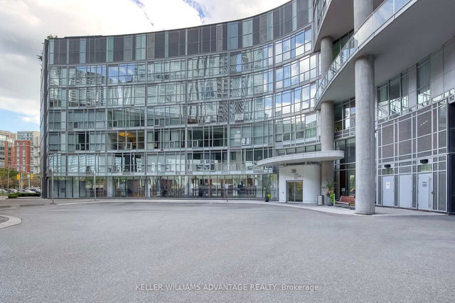 303 - 38 Dan Leckie Way