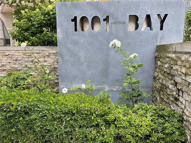 706 - 1001 Bay Street