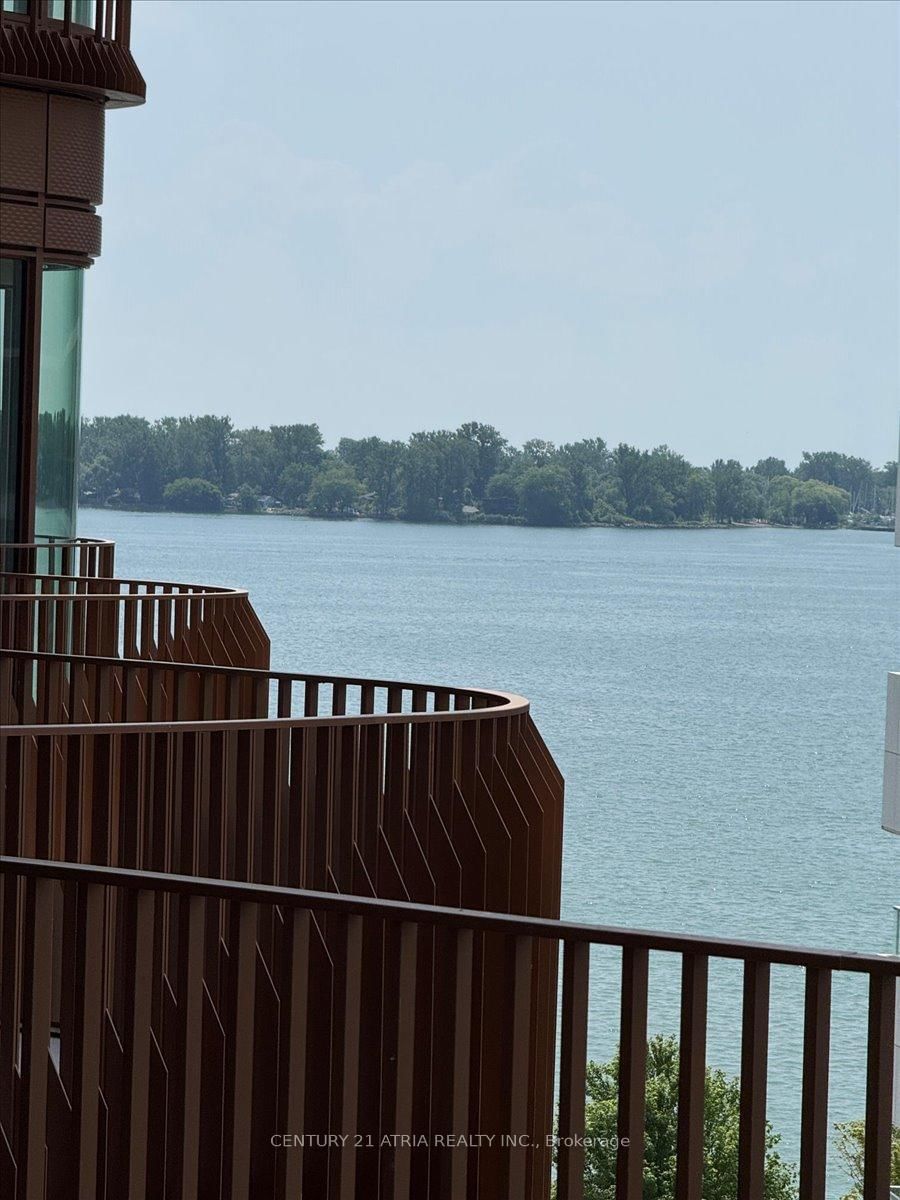 155 Merchants' Wharf, Unit 725 - Photo 19