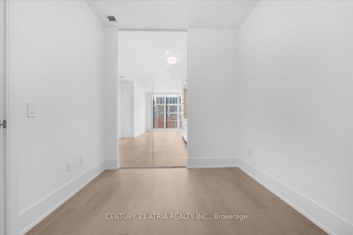 155 Merchants' Wharf, Unit 725 - Photo 9