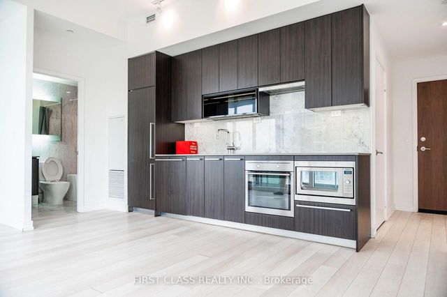 912 - 115 McMahon Drive