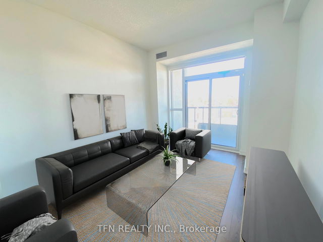 412 - 1603 Eglinton Avenue W