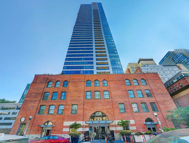 1604 - 5 St Joseph Street