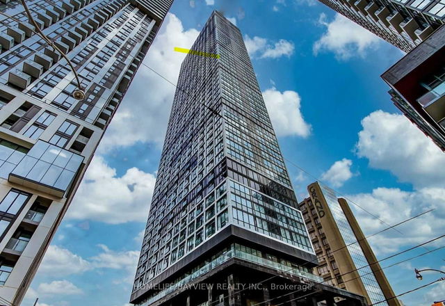 4012 - 181 Dundas Street E