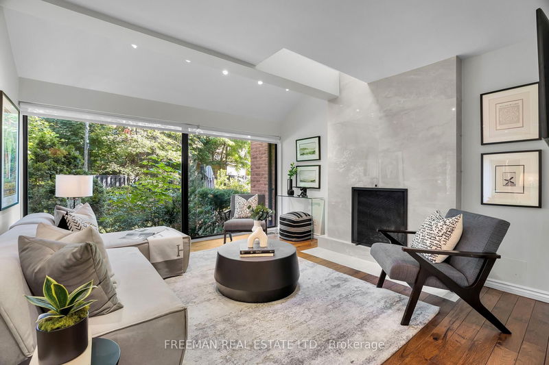 Unit Th 128 — 10 Walker Ave, Toronto - Yonge-St. Clair image-0-0