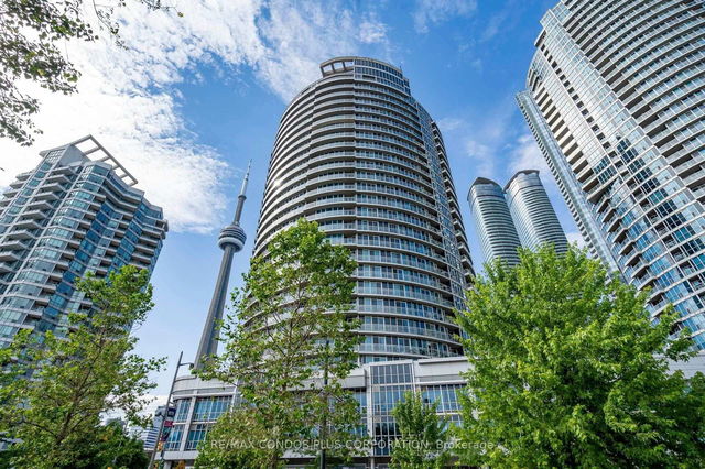 2302 - 218 Queens Quay W