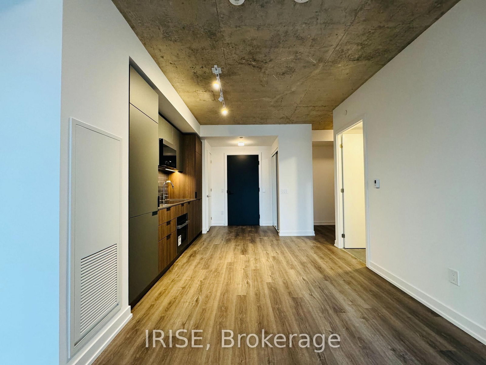 28 Eastern Avenue, Unit 912 - Photo 15