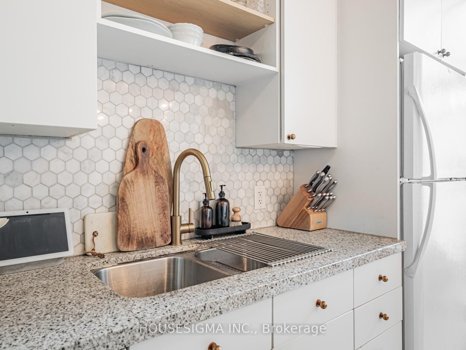 1 Shaw Street, Unit 514 - Photo 7