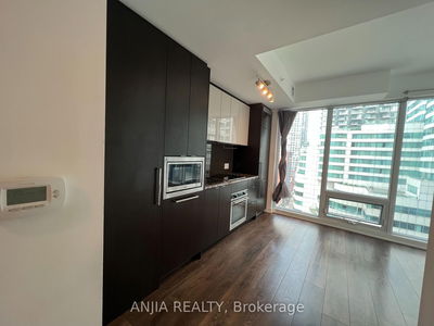 Unit 1711 — 115 Blue Jays Way, Toronto - Waterfront Communities C1 image-0-1