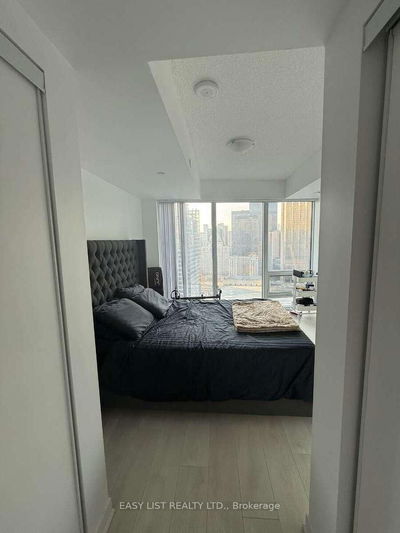 Unit 3403 — 88 Harbour St, Toronto - Waterfront Communities C1 image-0-4