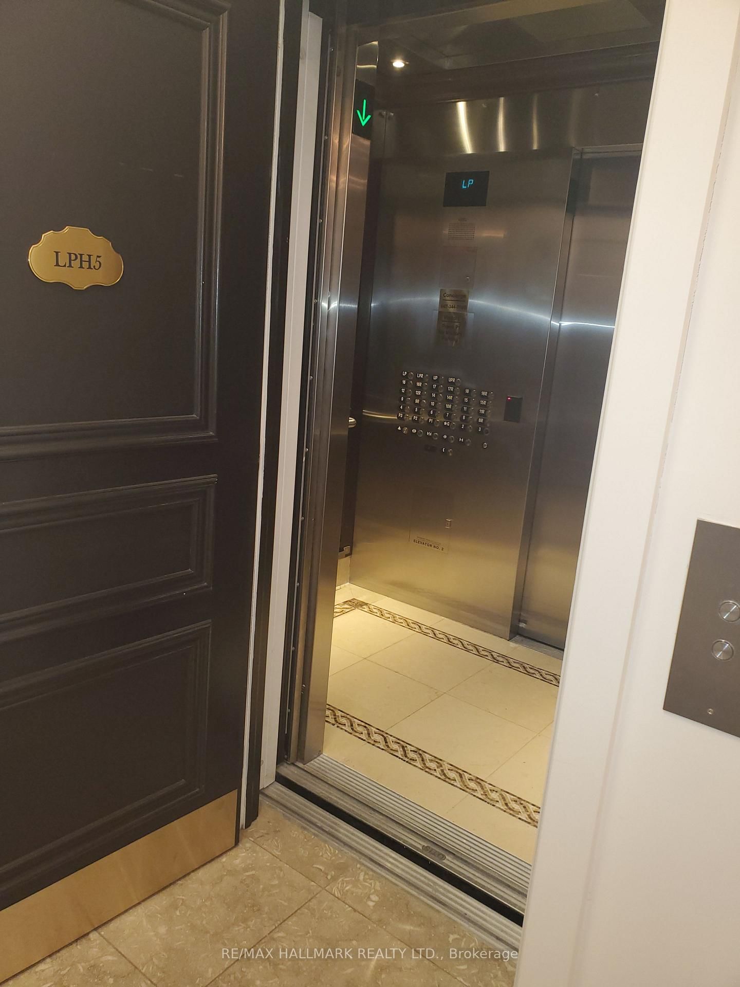 Listing Image 7