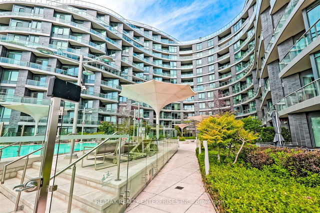 212 - 1 Edgewater Drive
