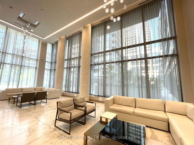 2802 - 32 Forest Manor Road